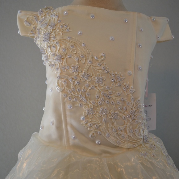 5t-6 formal pageant wedding vanilla creme dress - Picture 3 of 5
